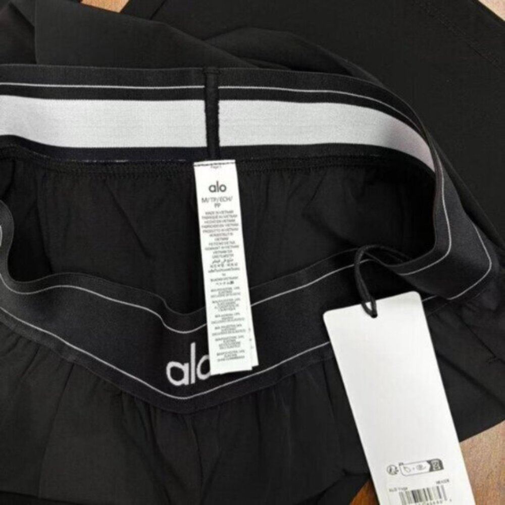 Brand new ALO Yoga Women's Black Suit Up Trouser (Regular)✈🖤 - Picture 3 of 7